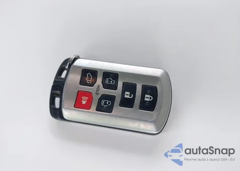 2011 Toyota Sienna Xle V6 z USA, uszkodzony, nr VIN 5TDYK3DC7BS006798